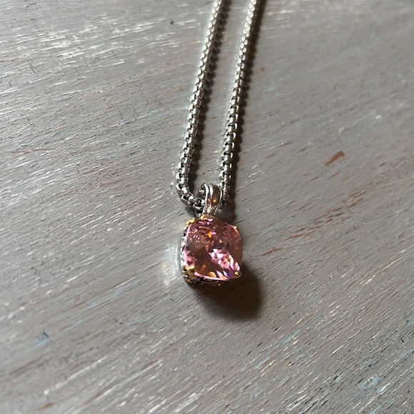 Gorgeous necklace - Picture 2 of 2